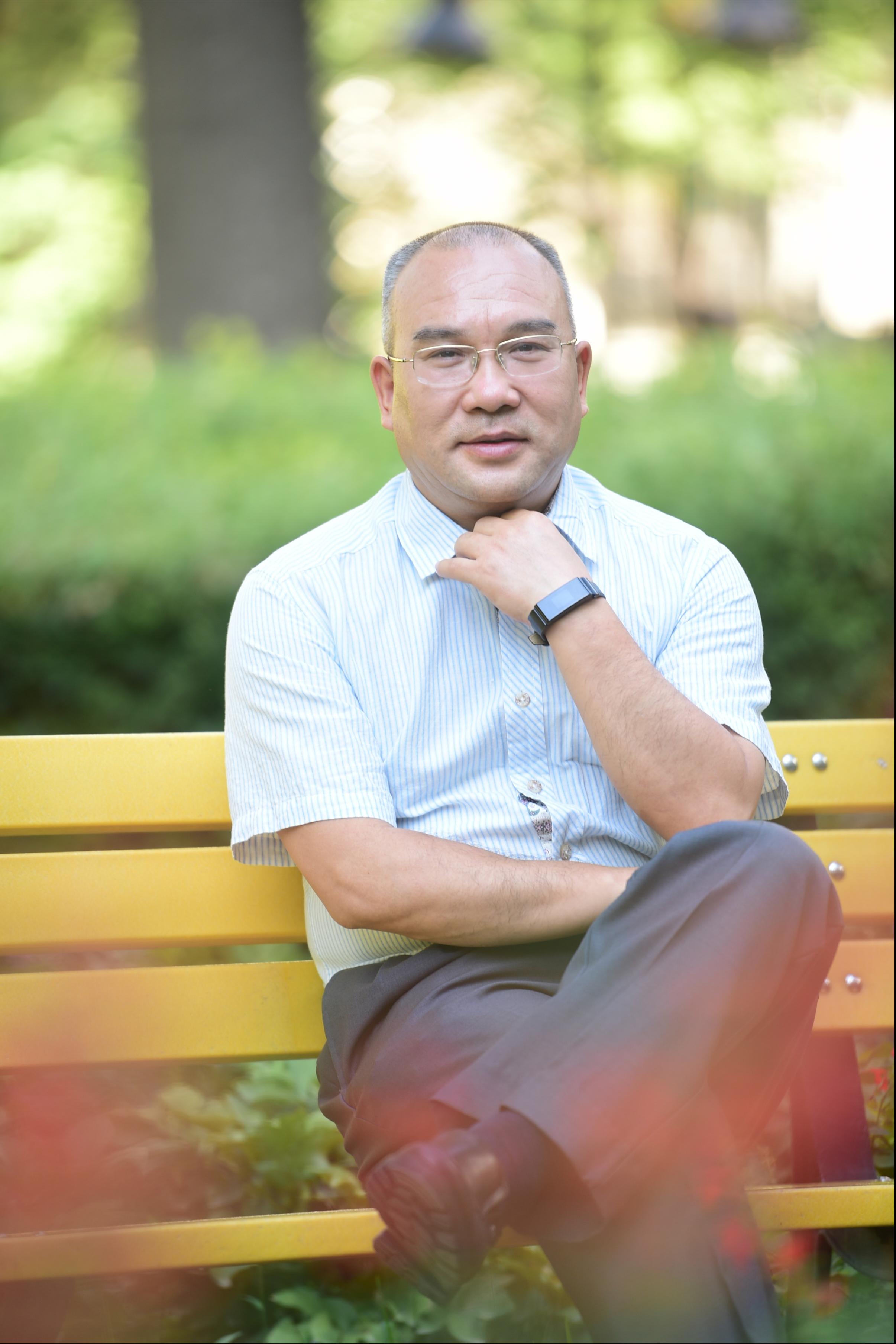 欧冠官方网站创新论坛第一千八百零四讲：国家基金申请的一点体会