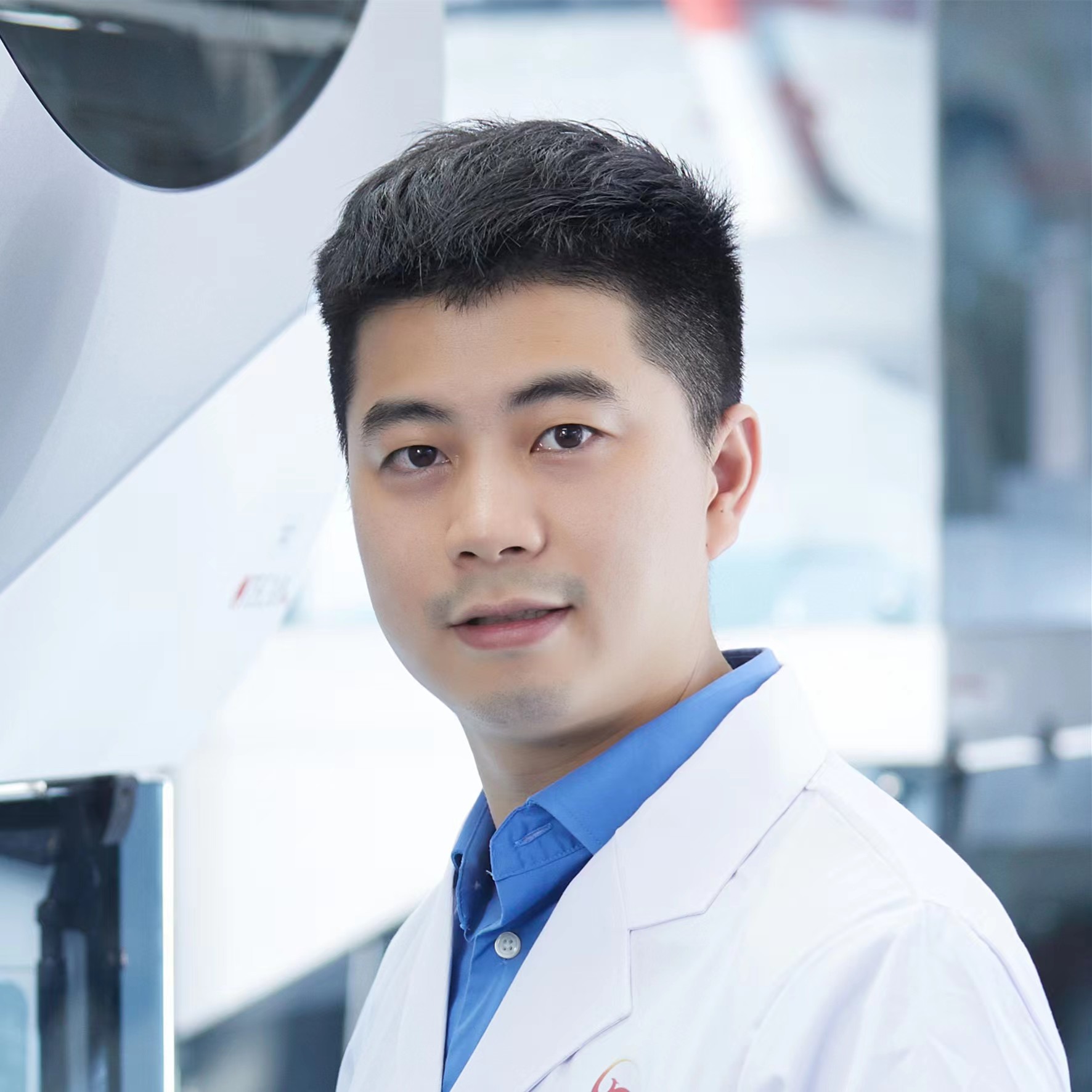 欧冠官方网站创新论坛第一千二百九十七讲暨120周年校庆年系列活动: 自动化与人工智能辅助的化学合成