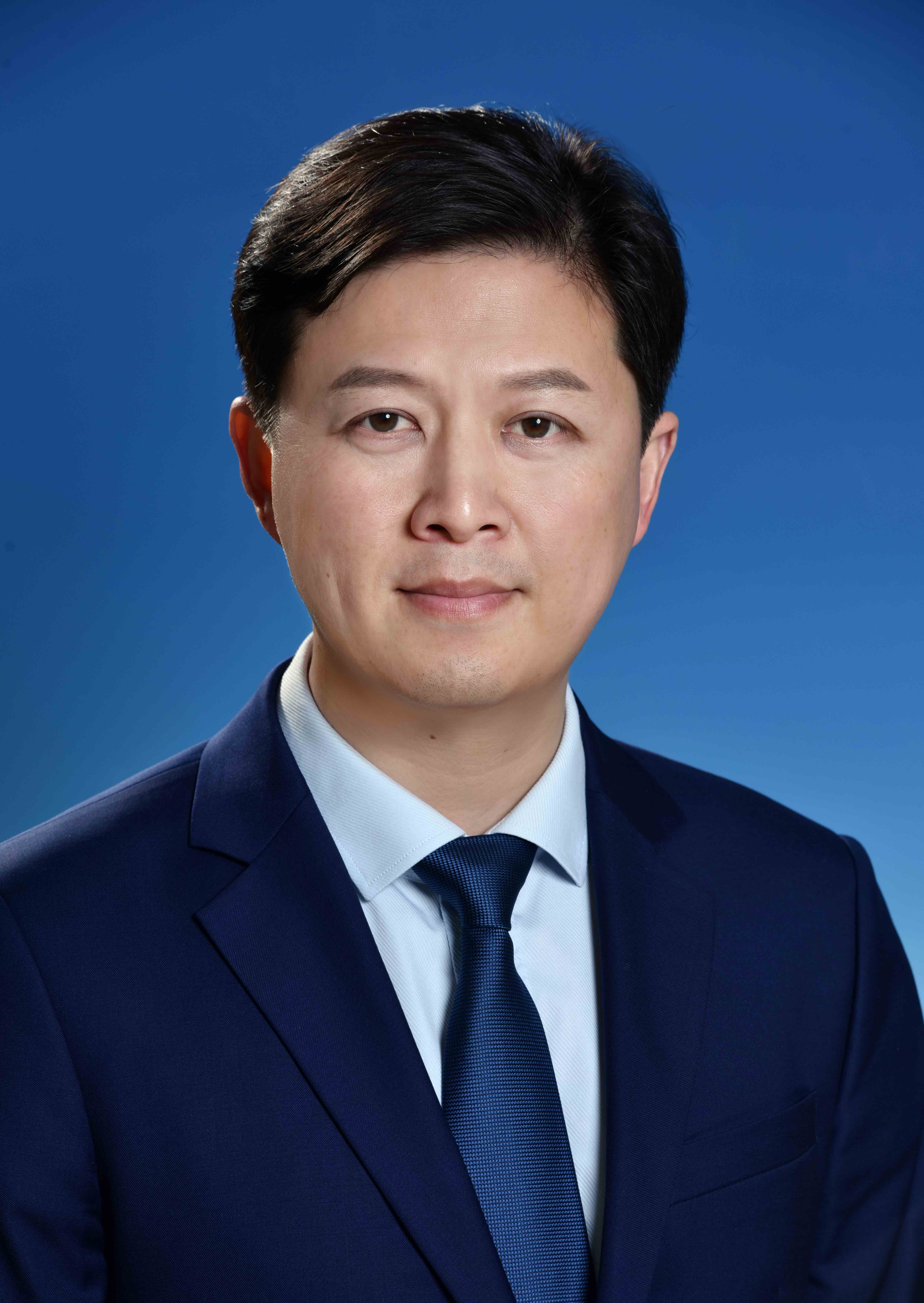 欧冠官方网站创新论坛第一千二百一十四讲暨120周年校庆年系列活动：多核磁共振成像及应用