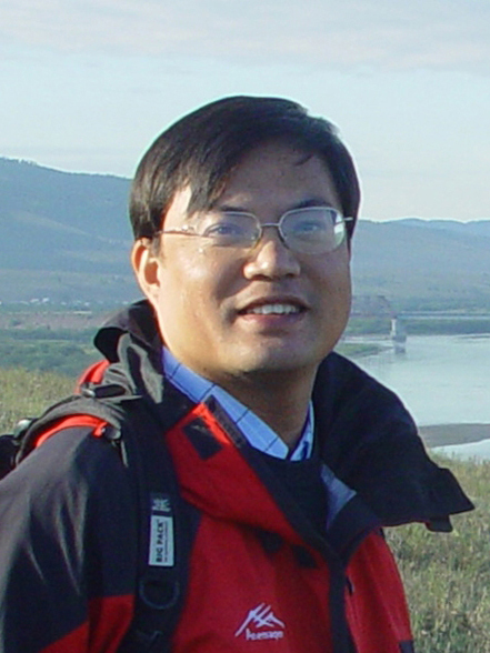 欧冠官方网站创新论坛第一千七百九十八讲：凶猛的食肉类和聪明的灵长类 