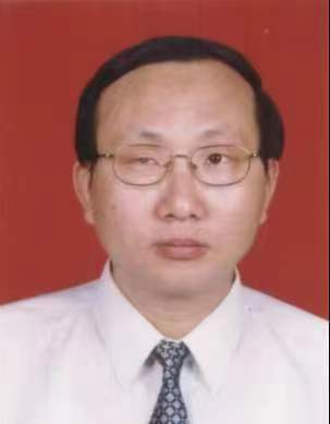 欧冠官方网站创新论坛第一千四百一十五讲：高性能铂合金纳米线燃料电池催化剂的研究