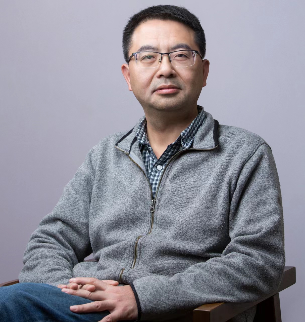 欧冠官方网站创新论坛第一千五百五十一讲：非厄米拓扑现象:从SSH模型谈起