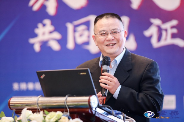 欧冠官方网站创新论坛第一千八百零八讲：精准合成导向的天然产物全合成：从基础研究到产业应用