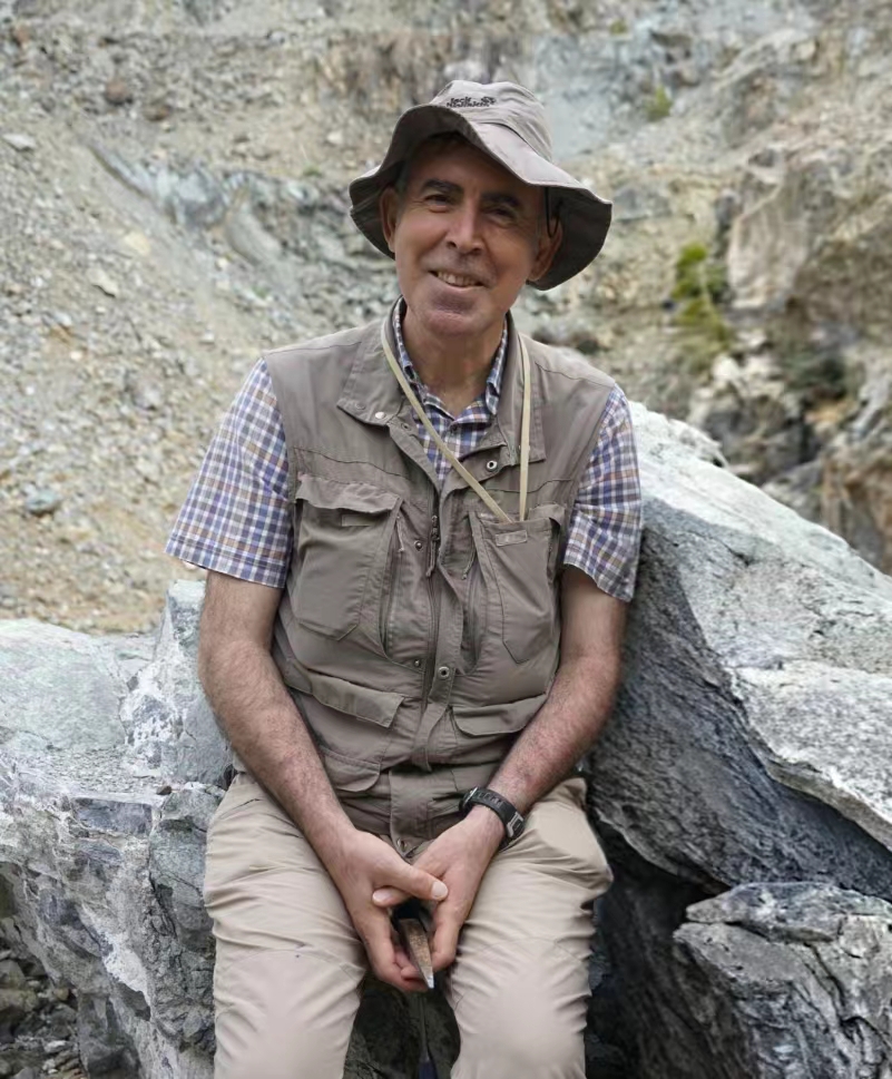 欧冠官方网站创新论坛第一千八百四十二讲：Records of processes for subduction initiation, slab roll-back and ophiolite genesis in Turkey: Field, geochemical and  geochronological constraints