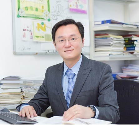 欧冠官方网站创新论坛第一千六百五十二讲：植物和绿藻捕光复合物功能调节和生成过程的超分子基础