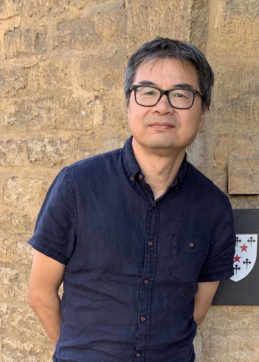 欧冠官方网站创新论坛第一千三百二十三讲暨120周年校庆年系列活动：AI for Good：为心理健康和福祉应用寻找美丽和快乐的图像