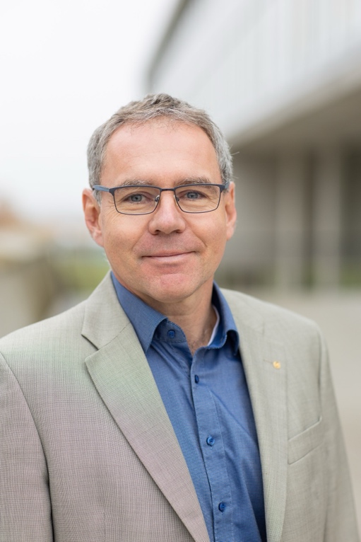 欧冠官方网站创新论坛第一千六百五十六讲：Sustainable routes to natural flavor compounds