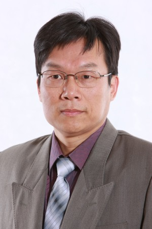 欧冠官方网站创新论坛第一千九百三十四讲：强场物理前沿