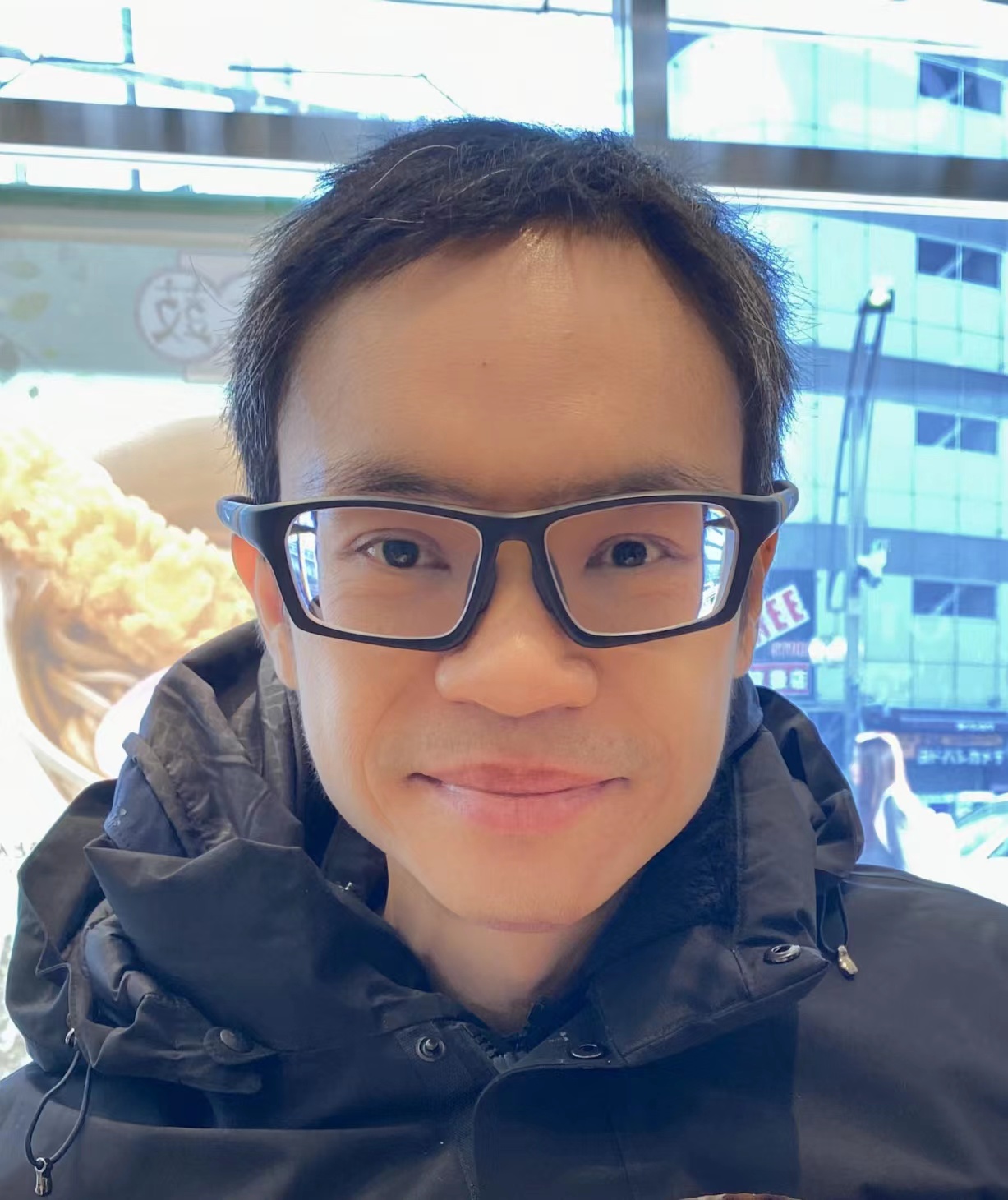 欧冠官方网站创新论坛第一千四百七十一讲：Unleashing the Power of Mobile Edge-Cloud Generative AI Services and AIGC Networks