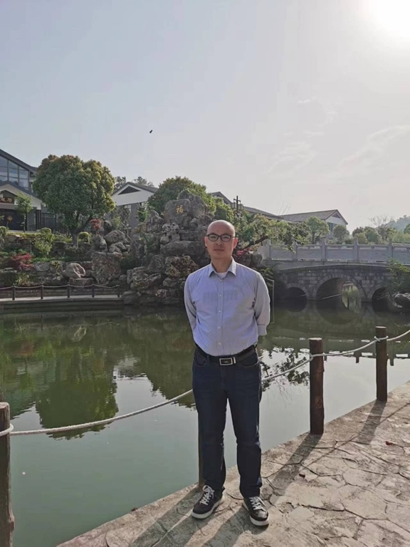 欧冠官方网站创新论坛第一千八百三十一讲：引力的宇称对称性检验