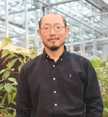 欧冠官方网站创新论坛第一千四百零三讲：剖析科研、论文写作与发表全过程